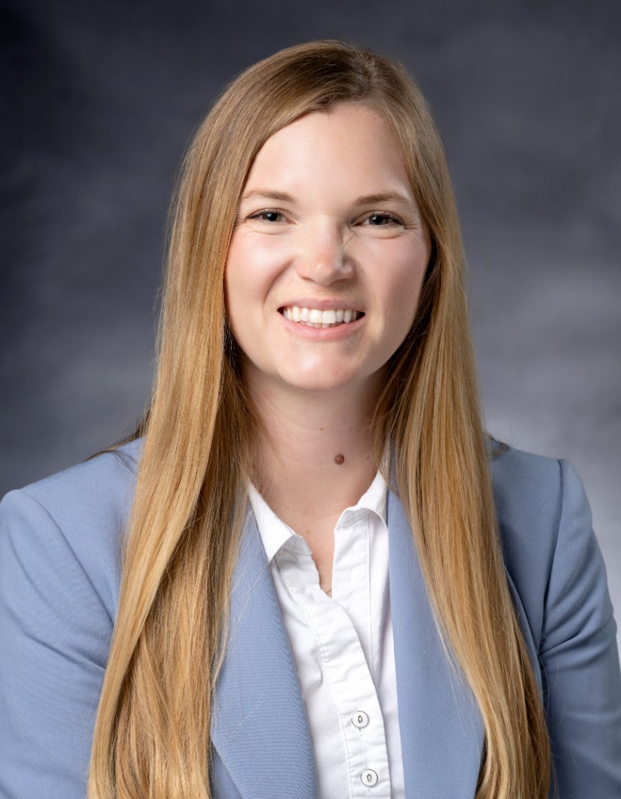 Portrait of Dr. Jenna Stoddard, OD